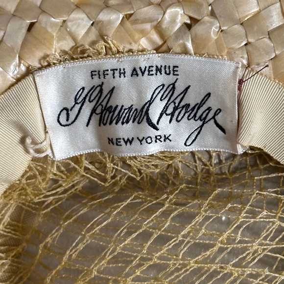 LAVISH DESIGNER 1950s\' YELLOW STRAW WIDE BRIM HAT +  FABRIC FLOWERS
